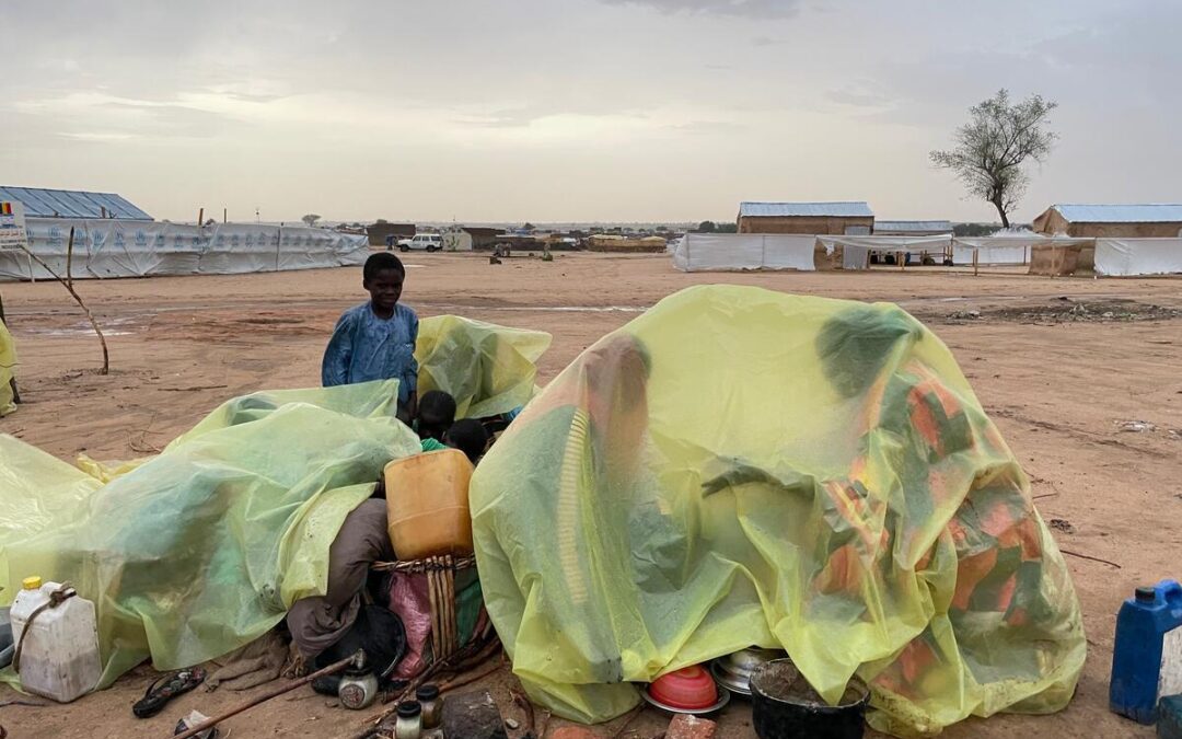 UNHCR urges inclusion of refugees and IDPs in flood response across West and Central Africa