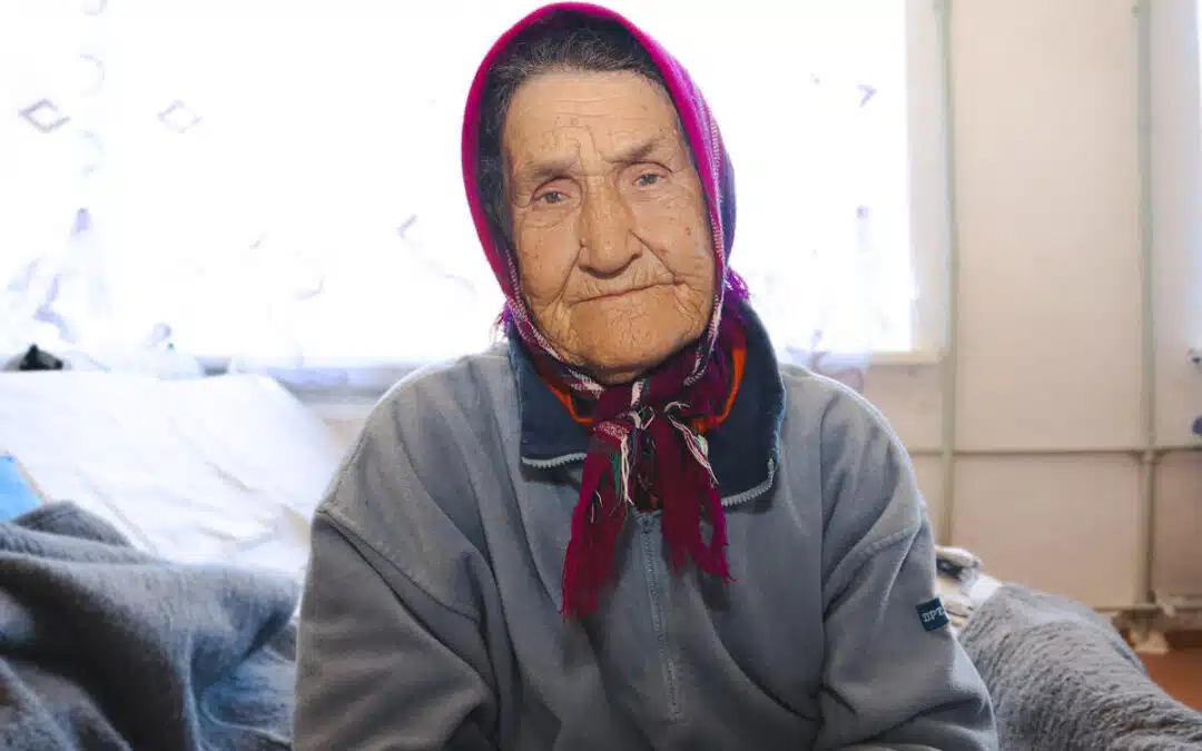 Escaping airstrikes in Eastern Ukraine: an 82-year-old’s journey to safety