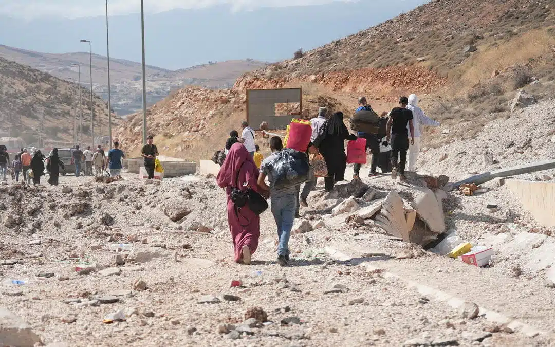 Les Syriens fuient les bombardements au Liban pour se réfugier dans le pays qu’ils ont fui