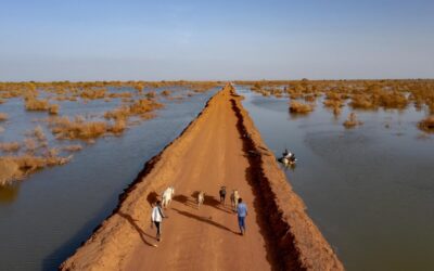 Un rapport du HCR souligne la menace croissante que représente le changement climatique pour les personnes qui fuient la guerre